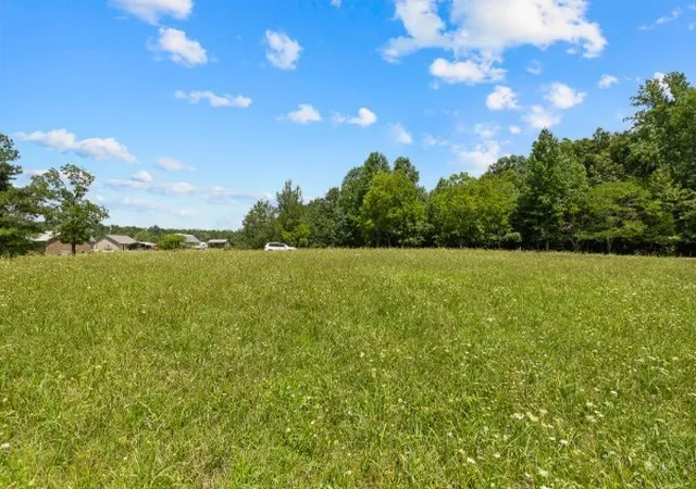 Photo 3 of Land for sale at 0 Smith Chapel Dr, Shelbyville, TN 37160 | MLS# 3615424 | Listing updated on 2026-10-09