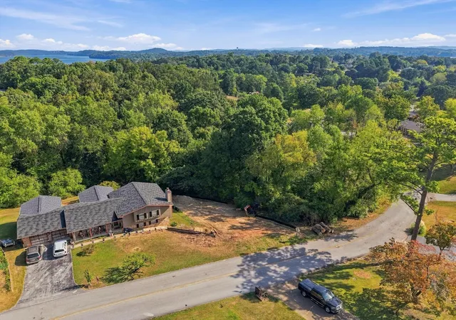 Photo 3 of Land for sale at 4619 Tarpon Trl, Chattanooga, TN 37416 | MLS# 3612155 | Listing updated on 2026-10-07