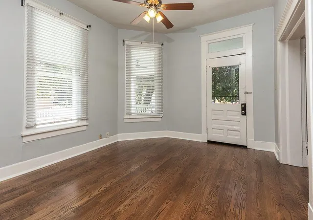 Photo 4 of Single family home for sale at 1016 S Cox St, Memphis, TN 38104 | MLS# 3612165 | Listing updated on 2026-10-06