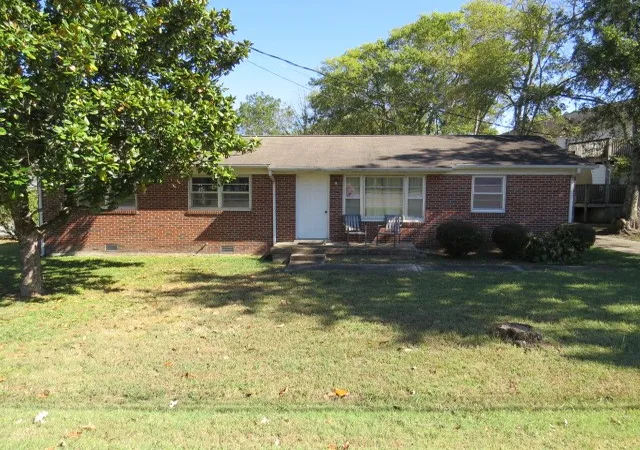 Photo 3 of Single family home for sale at 1205 Mill St, Pulaski, TN 38478 | MLS# 3612196 | Listing updated on 2026-10-06