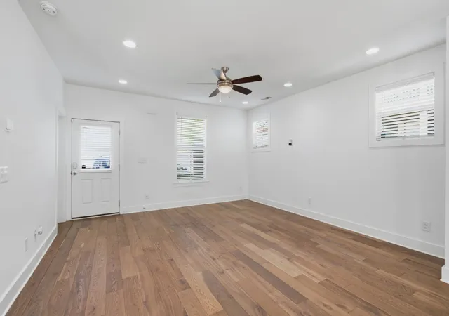 Photo 3 of Single family home for sale at 802 Briar Cir, Madison, TN 37115 | MLS# 3612248 | Listing updated on 2026-10-06