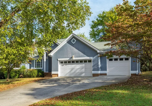 Photo 2 of Single family home for sale at 5433 Misty Valley Dr, Ooltewah, TN 37363 | MLS# 3624668 | Listing updated on 2026-10-23