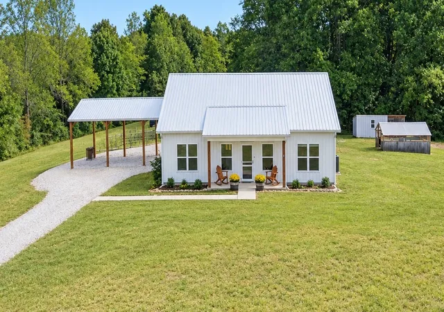 Single family home for sale at 4331 Tanyard Hl Rd, Lynchburg, TN 37352 | MLS# 3619274