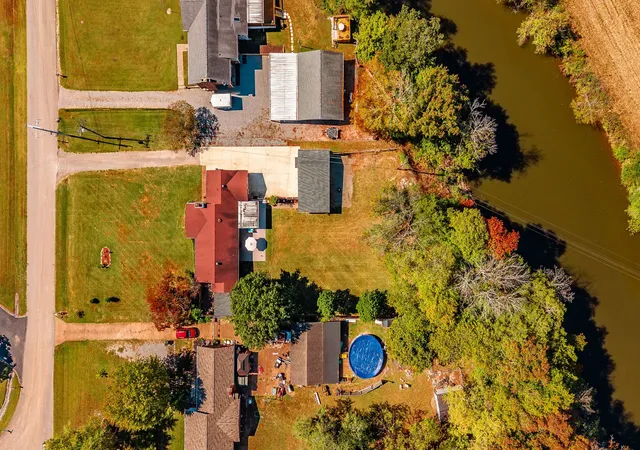 Photo 1 of Single family home for sale at 1044 Cragfront Est Loop, Gallatin, TN 37066 | MLS# 3612313 | Listing updated on 2026-10-07