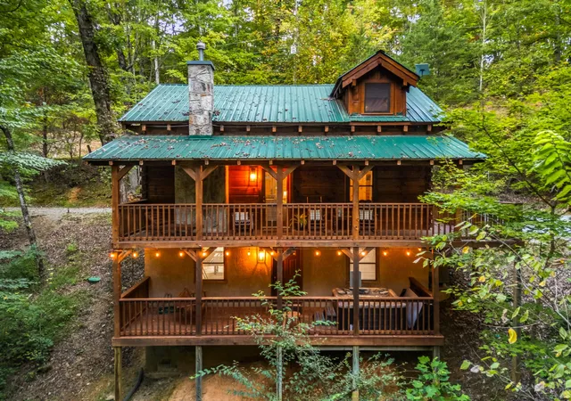Photo 4 of Single family home for sale at 3504 Hunter Hills Way, Sevierville, TN 37876 | MLS# 3612323 | Listing updated on 2026-10-06
