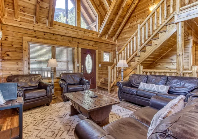 Photo 4 of Single family home for sale at 1728 Summit View Way, Sevierville, TN 37862 | MLS# 3612722 | Listing updated on 2026-10-07