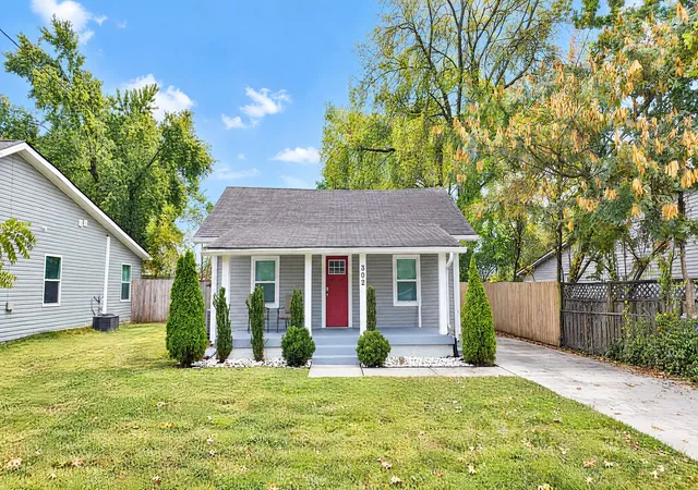Single family home for sale at 302 28th Street, Old Hickory, TN 37138 | MLS# 3615394