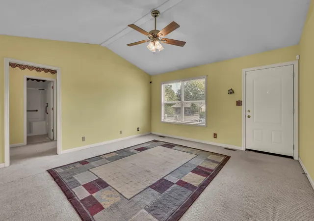 Photo 3 of Single family home for sale at 2834 Nat Hoosier Ln, Clarksville, TN 37040 | MLS# 3612341 | Listing updated on 2026-10-21