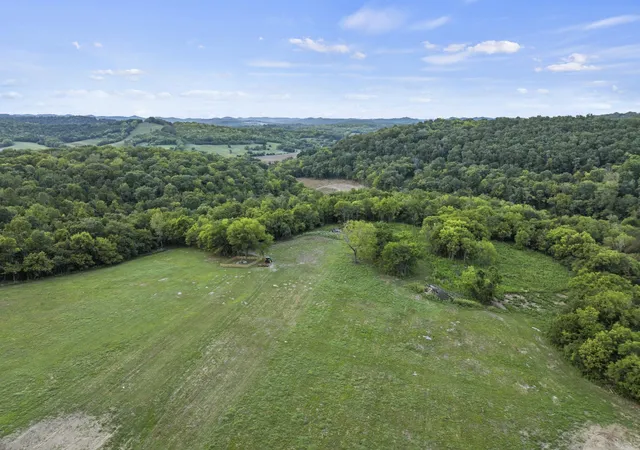 Photo 3 of House for sale at 215 Hickman Crk Rd S, Hickman, TN 38567 | MLS# 3614513 | Listing updated on 2026-10-08