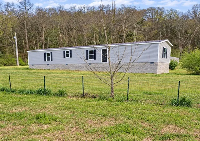 Photo 1 of Manufactured home for sale at 2 Kaylee Ln, Elmwood, TN 38560 | MLS# 3618790 | Listing updated on 2026-10-09