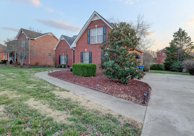 Photo 2 of Single family home for sale at 3368 Shetland Way, Clarksville, TN 37043 | MLS# 3612307 | Listing updated on 2026-10-06