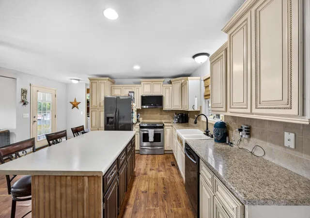 Photo 3 of Single family home for sale at 179 Government Pond Rd, Jamestown, TN 38556 | MLS# 3612336 | Listing updated on 2026-10-06