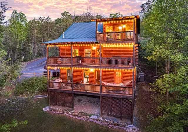 Photo 3 of Single family home for sale at 2010 Blf Mountain Rd, Sevierville, TN 37876 | MLS# 3612395 | Listing updated on 2026-10-06