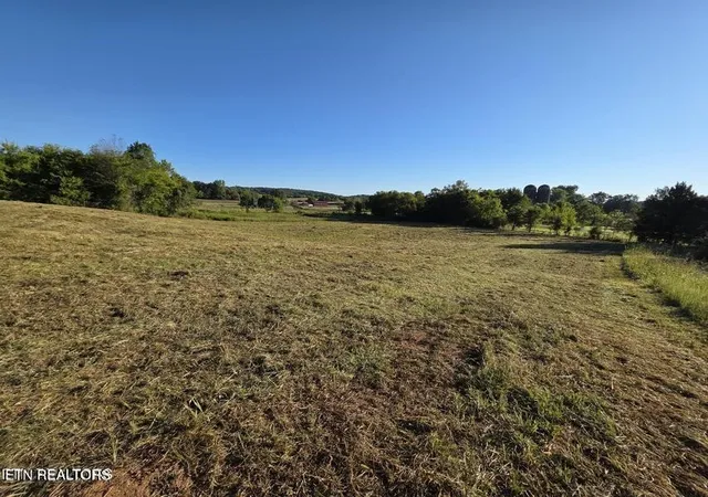 Photo 1 of Land for sale at 0 Savannah Ln, Madisonville, TN 37354 | MLS# 3612325 | Listing updated on 2026-10-06