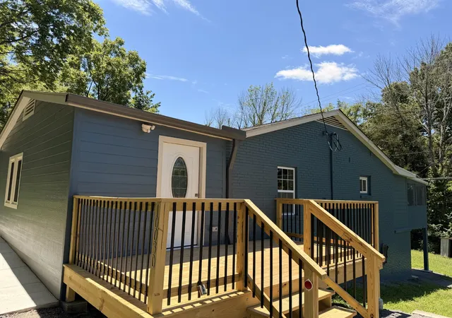 Photo 1 of Single family home for sale at 10030 Coles Fry Pike, Lebanon, TN 37087 | MLS# 3612565 | Listing updated on 2026-10-07