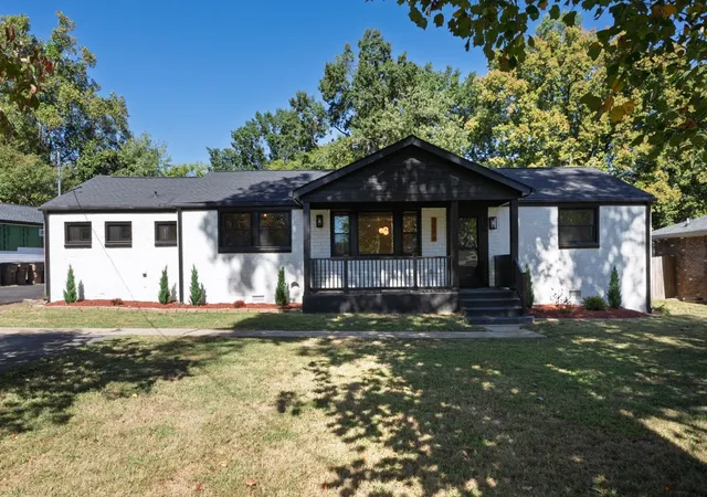 Photo 1 of Single family home for sale at 2606 Lakeland Dr, Nashville, TN 37214 | MLS# 3612808 | Listing updated on 2026-10-09