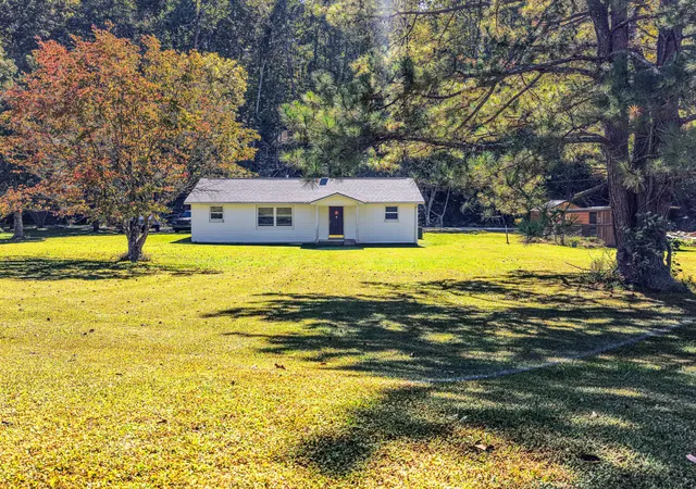 Photo 1 of Single family home for sale at 51 Ed Hankins Rd, Erin, TN 37061 | MLS# 3615386 | Listing updated on 2026-10-18