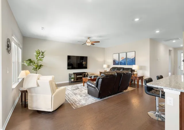 Photo 4 of Single family home for sale at 4926 Turquoise Ln, Murfreesboro, TN 37129 | MLS# 3612383 | Listing updated on 2026-10-18