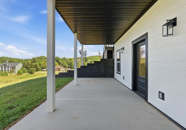 Photo 3 of Single family home for sale at 114 River Front Dr, Sparta, TN 38583 | MLS# 3612373 | Listing updated on 2026-10-06