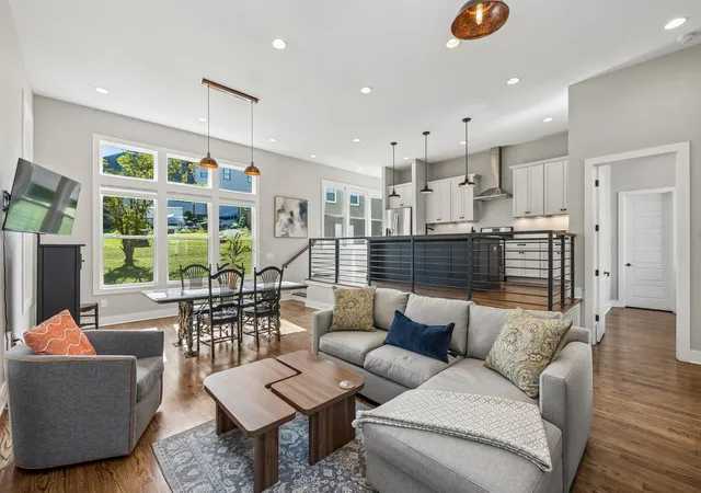 Photo 1 of Single family home for sale at 2605d Traughber Dr, Nashville, TN 37206 | MLS# 3612719 | Listing updated on 2026-10-07