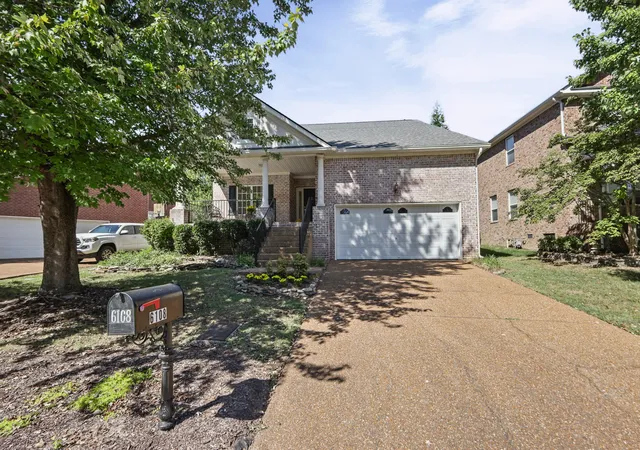 Photo 1 of Single family home for sale at 6108 Brentwood Chase Dr, Brentwood, TN 37027 | MLS# 3612679 | Listing updated on 2026-10-07
