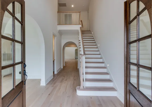 Photo 3 of Single family home for sale at 2012 Hector Dr, Thompsons Station, TN 37179 | MLS# 3612555 | Listing updated on 2026-10-07