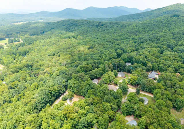 Photo 3 of Single family home for sale at 277 Tracy St, Blairsville, GA 30512 | MLS# 3612408 | Listing updated on 2026-10-06