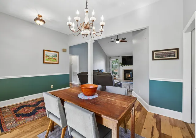 Photo 3 of Single family home for sale at 1911 Kensington Dr, Murfreesboro, TN 37127 | MLS# 3612746 | Listing updated on 2026-10-09