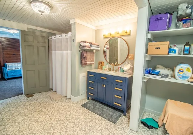 Photo 3 of Single family home for sale at 215 Bristol Ave, Andrews, NC 28901 | MLS# 3612424 | Listing updated on 2026-10-06