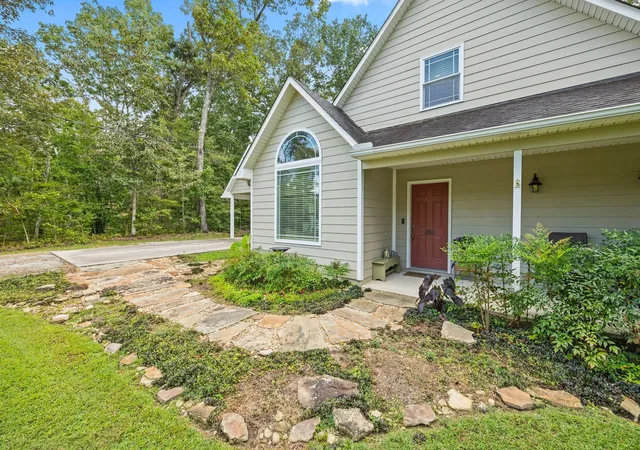 Photo 3 of Single family home for sale at 159 Honeysuckle Rd, Pikeville, TN 37367 | MLS# 3612706 | Listing updated on 2026-10-08