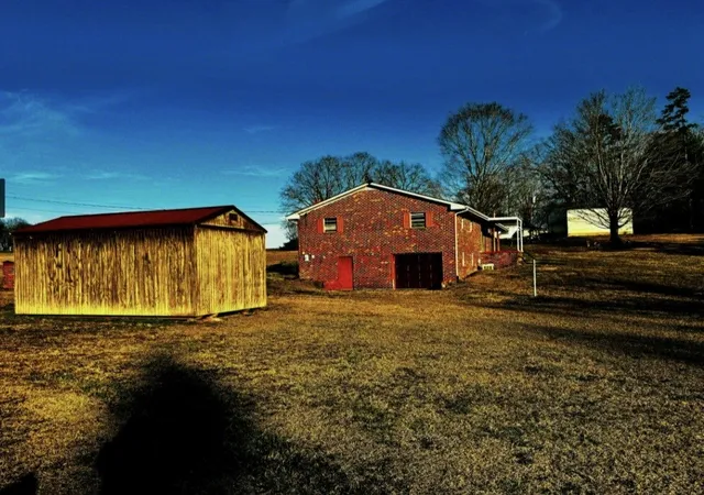 Photo 3 of Single family home for sale at 741 County Rd 172, Athens, TN 37303 | MLS# 3612650 | Listing updated on 2026-10-07