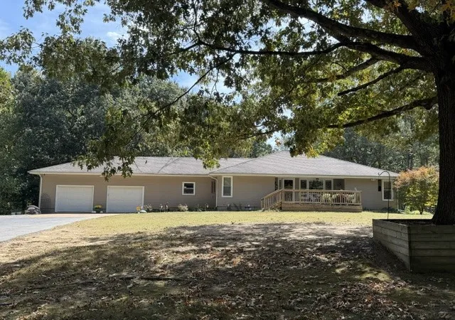 Single family home for sale at 4550 Hyndsver Rd, Martin, TN 38237 | MLS# 3612485