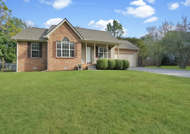 Photo 1 of Single family home for sale at 1403 Sycamore Dr, Murfreesboro, TN 37128 | MLS# 3615491 | Listing updated on 2026-10-09