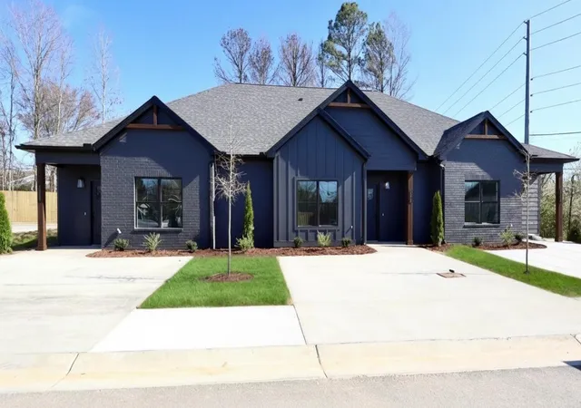 Photo 2 of Townhouse for sale at 7513 Nassau Way, Chattanooga, TN 37421 | MLS# 3612481 | Listing updated on 2026-10-08