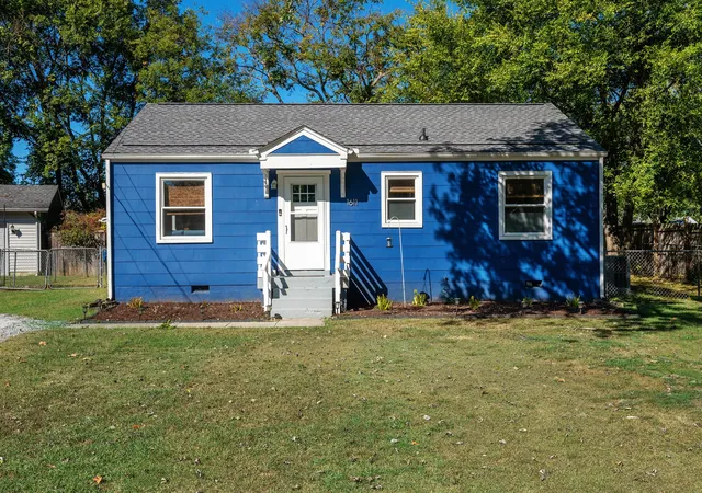 Single family home for sale at 1611 Idlewood Dr, Murfreesboro, TN 37129 | MLS# 3614443