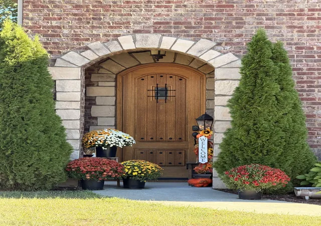 Photo 2 of Single family home for sale at 1515 Hereford Blvd, Clarksville, TN 37043 | MLS# 3612543 | Listing updated on 2026-10-07