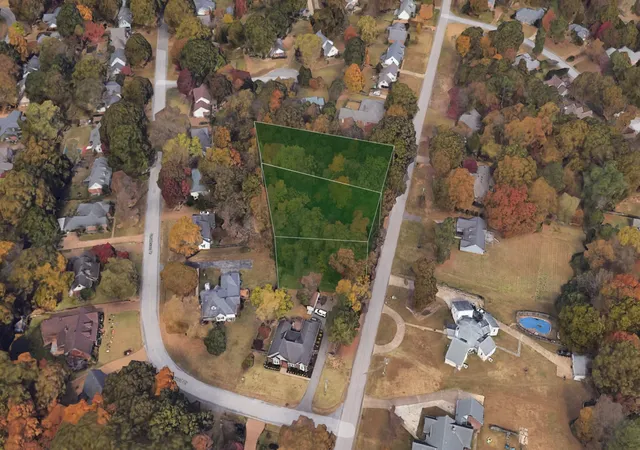 Photo 3 of Land for sale at 395 Mco Rd, Jackson, TN 38305 | MLS# 3612639 | Listing updated on 2026-10-07
