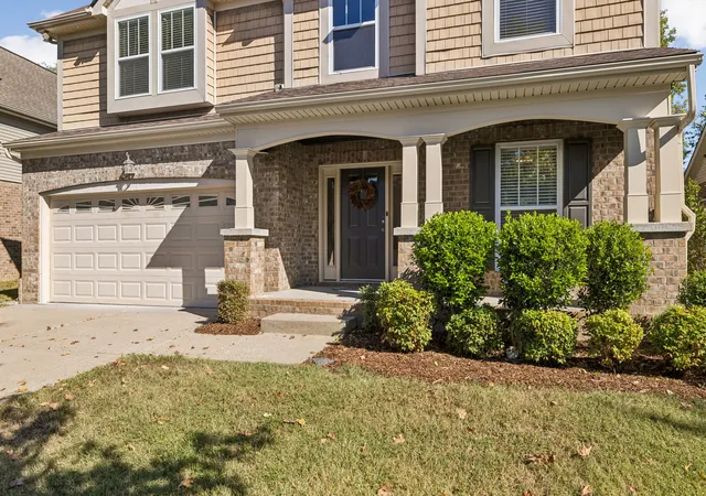 Photo 3 of Single family home for sale at 7460 Riverland Dr, Nashville, TN 37221 | MLS# 3613249 | Listing updated on 2026-10-08