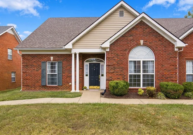 Photo 1 of Townhouse for sale at 2 Bradley Ct, Lebanon, TN 37087 | MLS# 3612678 | Listing updated on 2026-10-07