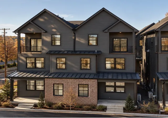 Photo 1 of Townhouse for sale at 139 Straton Ln, Nashville, TN 37216 | MLS# 3612603 | Listing updated on 2026-10-28