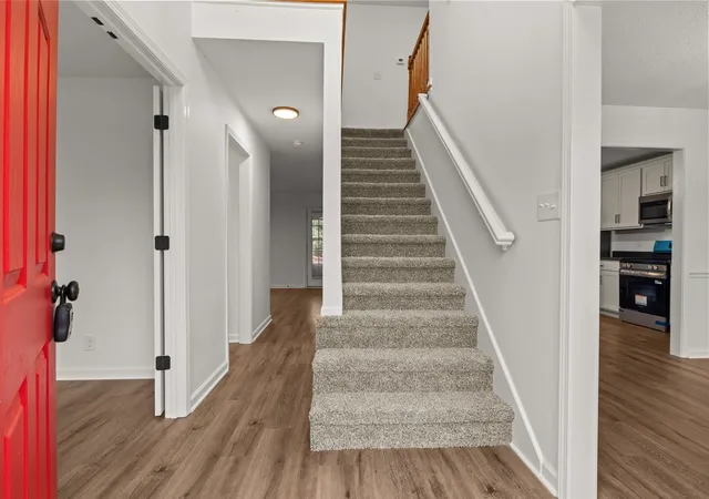 Photo 3 of Single family home for sale at 1244 Gatsby Ct, Clarksville, TN 37042 | MLS# 3612611 | Listing updated on 2026-10-08