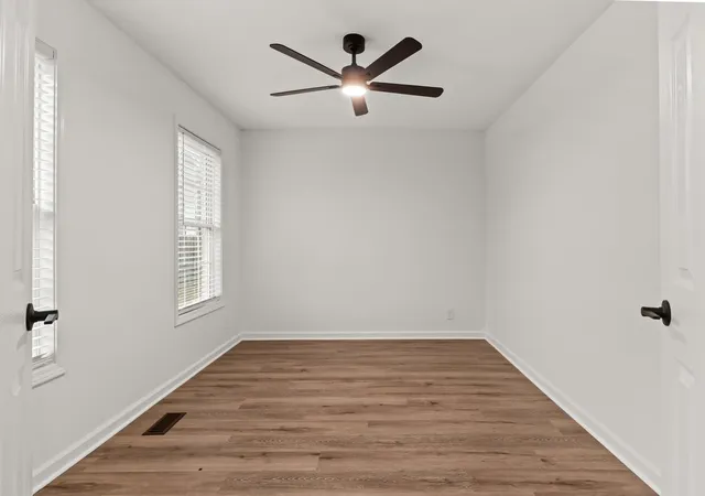 Photo 3 of Single family home for sale at 1244 Gatsby Ct, Clarksville, TN 37042 | MLS# 3612611 | Listing updated on 2026-10-08