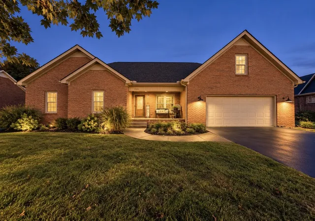 Single family home for sale at 305 Springdale Dr, Columbia, TN 38401 | MLS# 3612612