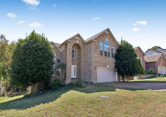 Single family home for sale at 5409 Oak Chase Dr, Antioch, TN 37013 | MLS# 3612609