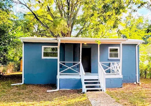 Single family home for sale at 1204 East 34th St, Chattanooga, TN 37407 | MLS# 3612634