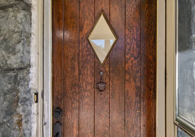 Photo 3 of Single family home for sale at 1407 Chester Ave, Nashville, TN 37206 | MLS# 3620230 | Listing updated on 2026-10-16