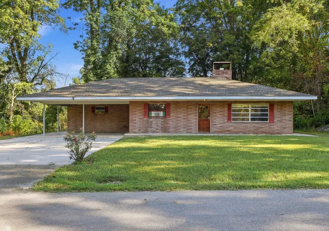 Photo 3 of Sale Pending at 130 Sunset Dr, Pigeon Forge, TN 37863 | MLS# 3620693 | Listing updated on 2026-10-20
