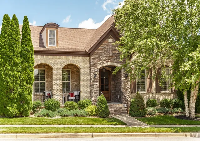 Photo 2 of Single family home for sale at 1624 Kelvington Blvd, Gallatin, TN 37066 | MLS# 3613125 | Listing updated on 2026-10-07