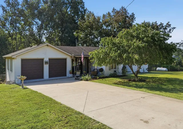 Photo 1 of Single family home for sale at 600 Norman Wiseman Rd, Lynchburg, TN 37352 | MLS# 3612667 | Listing updated on 2026-10-07