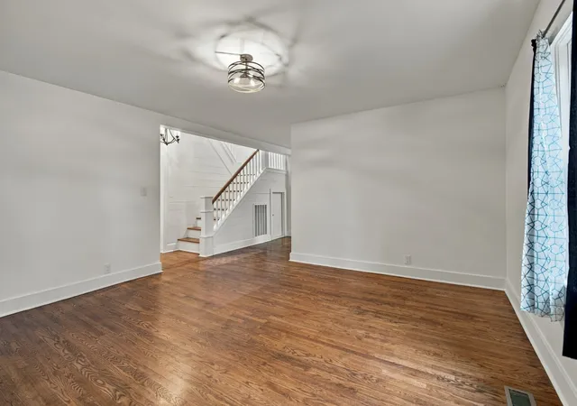 Photo 4 of Single family home for sale at 606 Thomas Ave, Cumberland City, TN 37050 | MLS# 3619769 | Listing updated on 2026-10-13